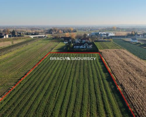 Działka budowlana o pow. 57 ar&oacute;w w Krakowie - Nowej Hucie   
 
Przedmiotem oferty jest działka o nr  309/2    położona w