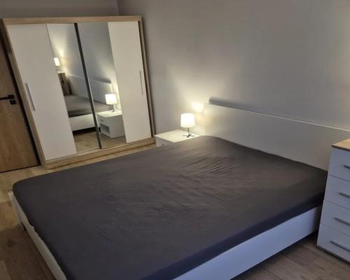 2-pokojowe mieszkanie po generalnym remoncie