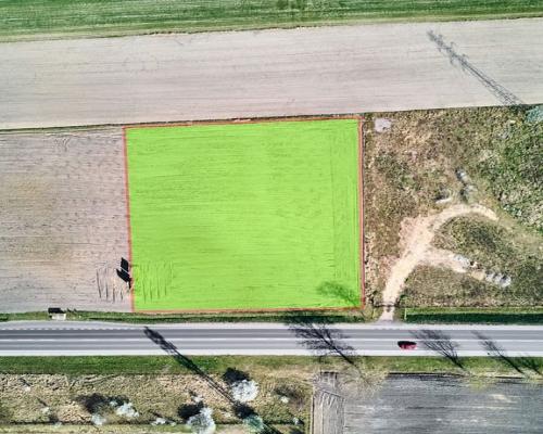 Atrakcyjny grunt komercyjny przy DW 901