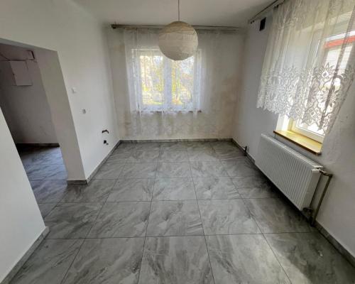 Działka, Ogród, Garaże, Spokojna Okolica Twój Azyl