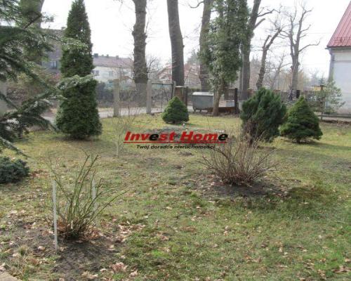 Duży dom do remontu.