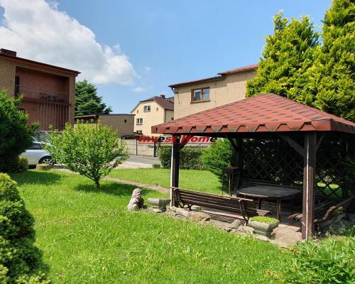 Dom w cichej dzielnicy Pszowa.