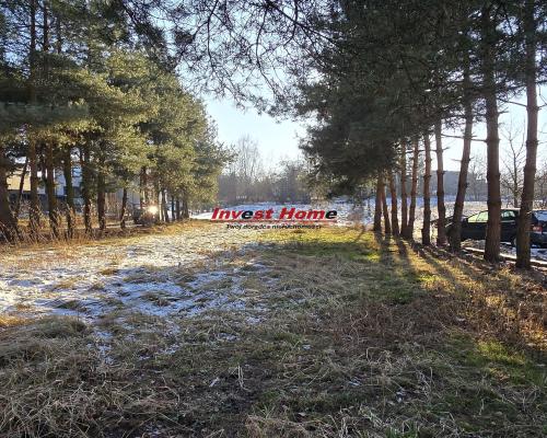 Działka położona w bardzo urokliwym miejscu.