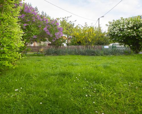 Pół bliźniaka z dużym ogrodem