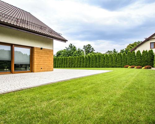 KOMFORTOWY I ELEGANCKI DOM CZEKA WŁAŚNIE NA CIEBIE