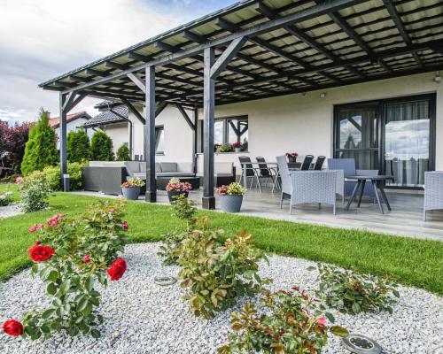 DOM WOLNOSTOJĄCY - GOTOWY DO WPROWADZENIA