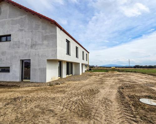 Nowa inwestycja – domy z widokiem na góry / Kalno