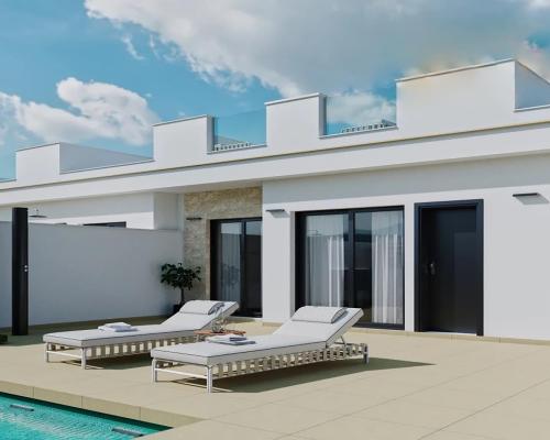 Nowa willa z basenem w Roldán