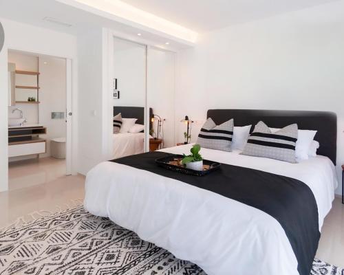 Doskonała willa w Los Alcázare