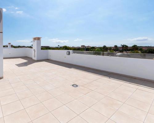 Doskonała willa w Los Alcázare