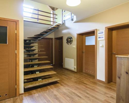 Piękny dom z widokiem na góry/ Burkatów / 20arów