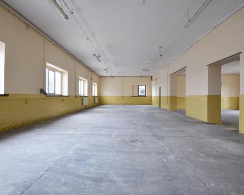 Lokal 180m2