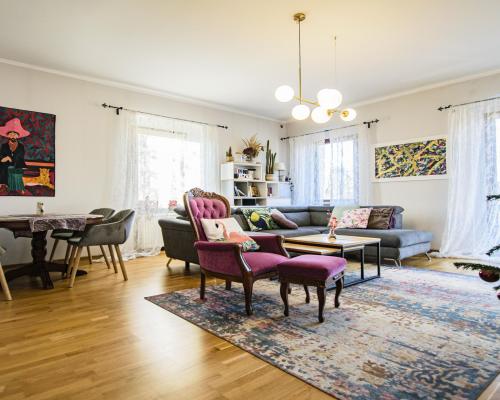 Niepowtarzalne mieszkanie z tarasem i ogrodem