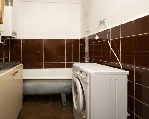 Kawalerka, Os. Młodych