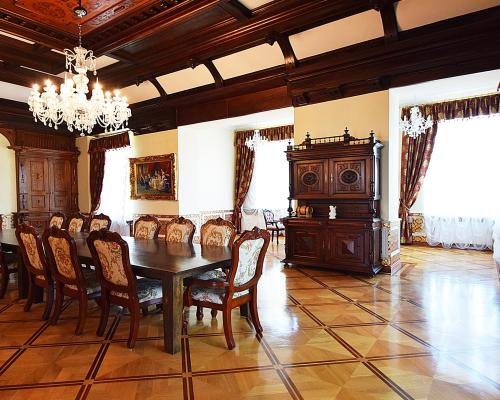 Odrestaurowany Pałac na sprzedaż