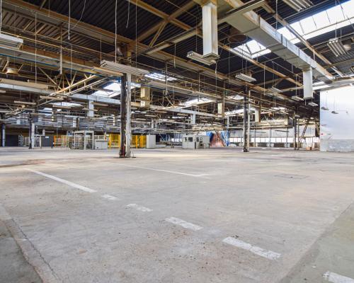 OBIEKT PRZEMYSŁOWO-PRODUKCYJNY Z PARKINGAMI