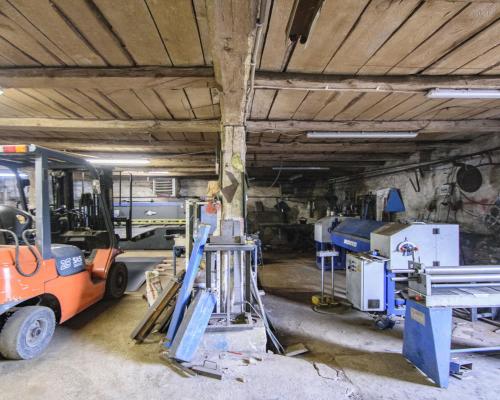 Hala w Zebrzydowie do wynajęcia - 300 m2