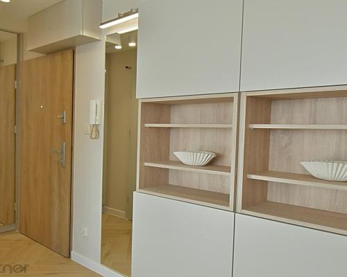 Piękna kawalerka po remoncieI okolica Wroclavii