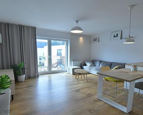 2 pokoje w Centrum z widokiem na Odrę