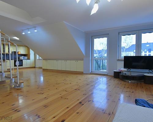 Dwupoziomowy Apartament w Zielonej Okolicy!