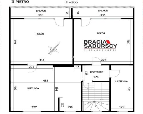 Na sprzedaż dom o powierzchni 220 m2, z 2 garażami