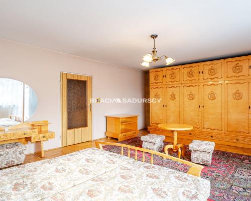 Dom bliźniak na południu Krakowa do remontu!