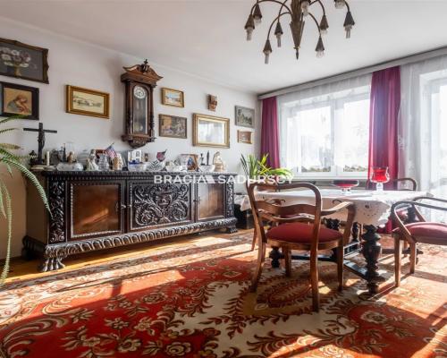 DOM Z ATRAKCYJNĄ, DUŻĄ DZIAŁKĄ 32 ARY INWESTYCJA