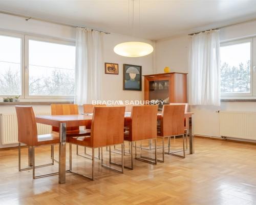 Dom wolnostojący 313m2 z basenem-blisko Krakowa