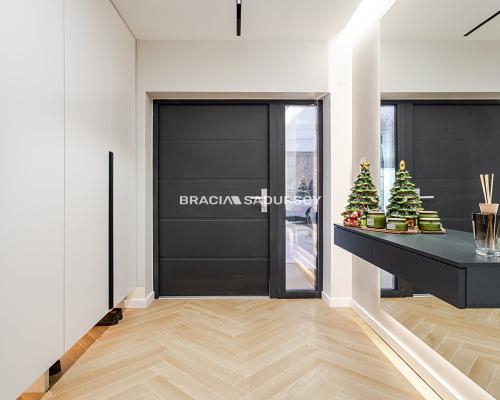 Nowoczesny nowy blizniak pod Krakowem