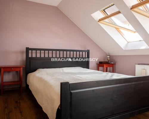 Przepiękny dom na sprzedaż w spokojnej okolicy!