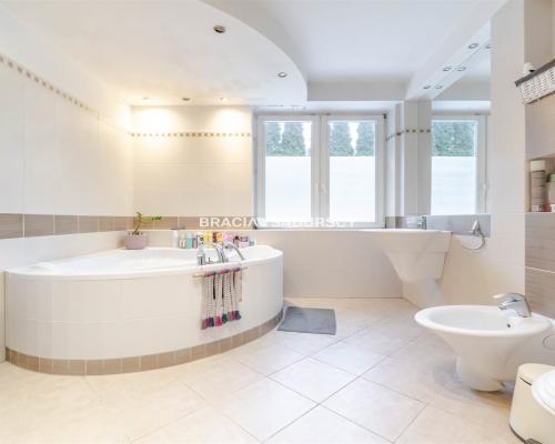 Dom 200m2, Michałowice