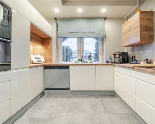 Dom 200m2, Michałowice