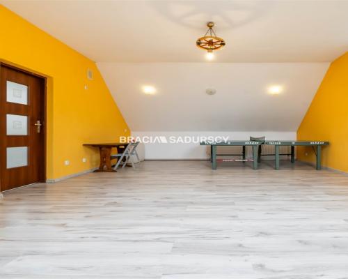 Dom wolnostojący pod działalność gospodarczą 170m2