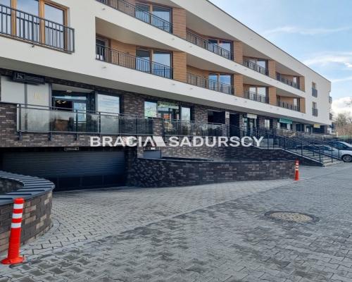 Lokal usługowy w Skawinie, Nowa Cena 7500 m2