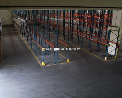 Nieruchomośc z przeznaczeniem pod fabrykę / centru