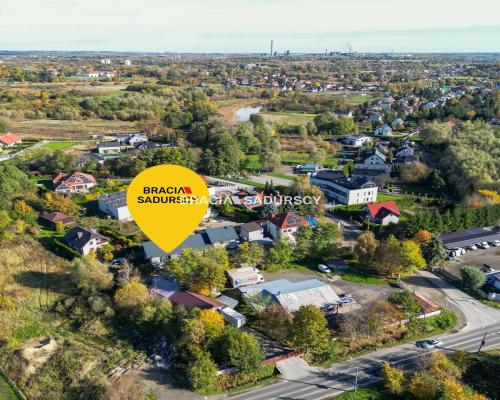 Nieruchomość inwestycyjna-dwie hale + dom