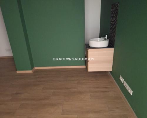 Grzegórzki – ul. Dąbska | Lokal 109 m² na wynajem