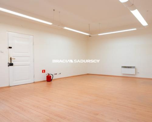 Lokal - ul. Floriańska - w oficynie kamienicy