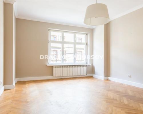 kamienica z windą, lokal biurowy 80m2, 3pok