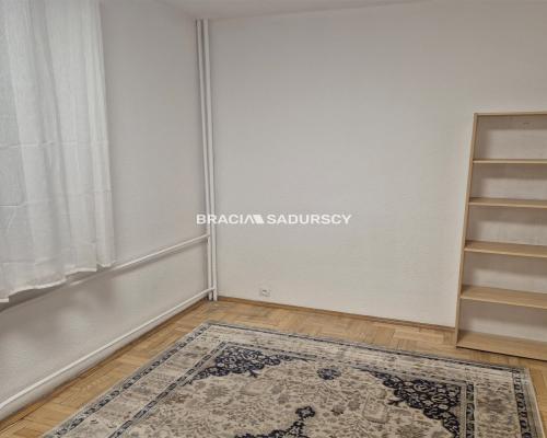 lokal na biuro, 64m2 na parterze,parking+tramwaj