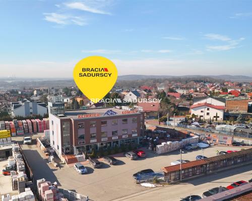 Open space/całe piętro w nowoczesnym biurowcu 1-P