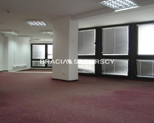 *Zdjęcia należą do właściciela oferty.    
     
Powierzchnie biurowe do wynajęcia w bardzo dobrym, ruchliwym miejscu w Krakowi