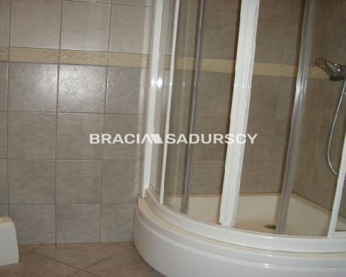 *Zdjęcia należą do właściciela oferty.    
     
Powierzchnie biurowe do wynajęcia w bardzo dobrym, ruchliwym miejscu w Krakowi