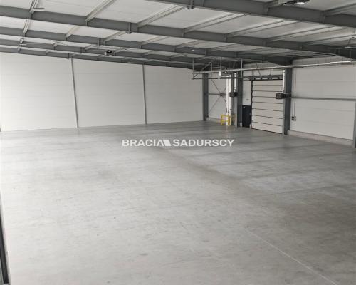 Centrum logistyczne 2500 m2  Niepołomice