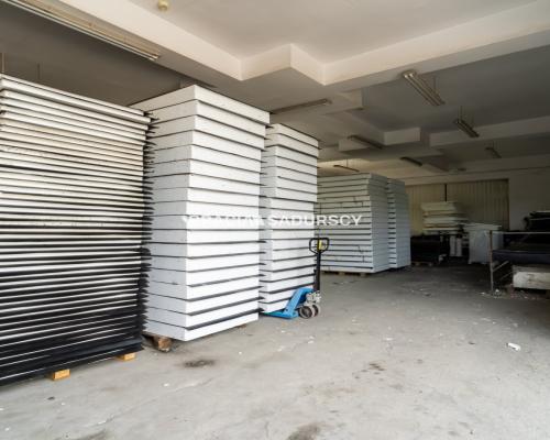 Budynek pod siedzibę firmy obrzeża Krakowa