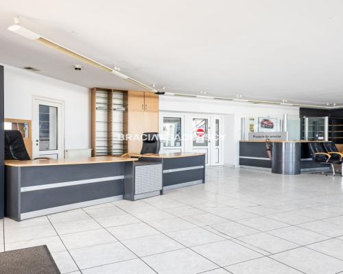 Teren komercyjny POD SALON SAMOCHODOWY LUB HANDEL