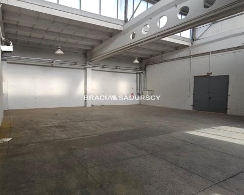 Hala produkcyjno-magazynowa z ekspozycją