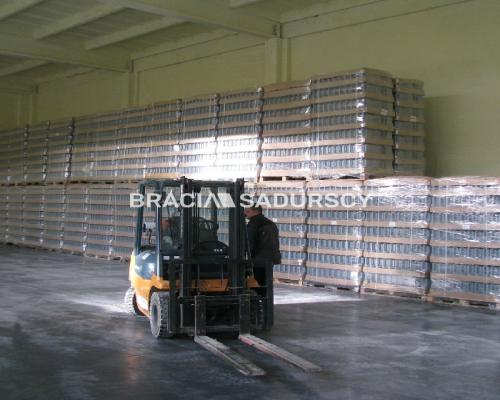 *Zdjęcia należą do właściciela oferty.   
 
Do wynajęcia powierzchnia magazynowo - biurowa leżąca w małopolsce w powiecie dąbro