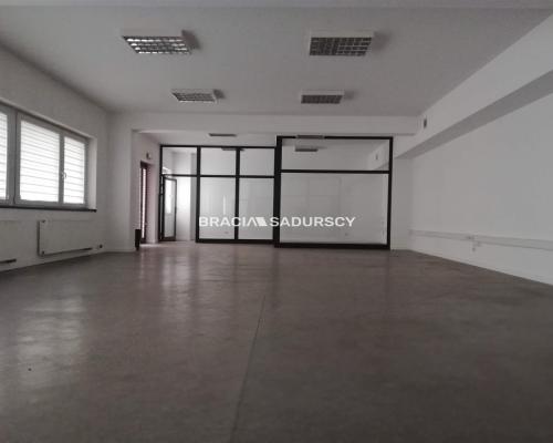 Niepołomice hala produkcyjna z 2 suwnicami