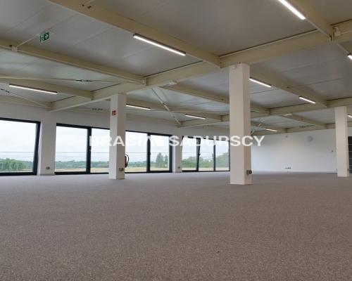 Nowy obiekt handlowy-usługowy-biurowy / Liszki